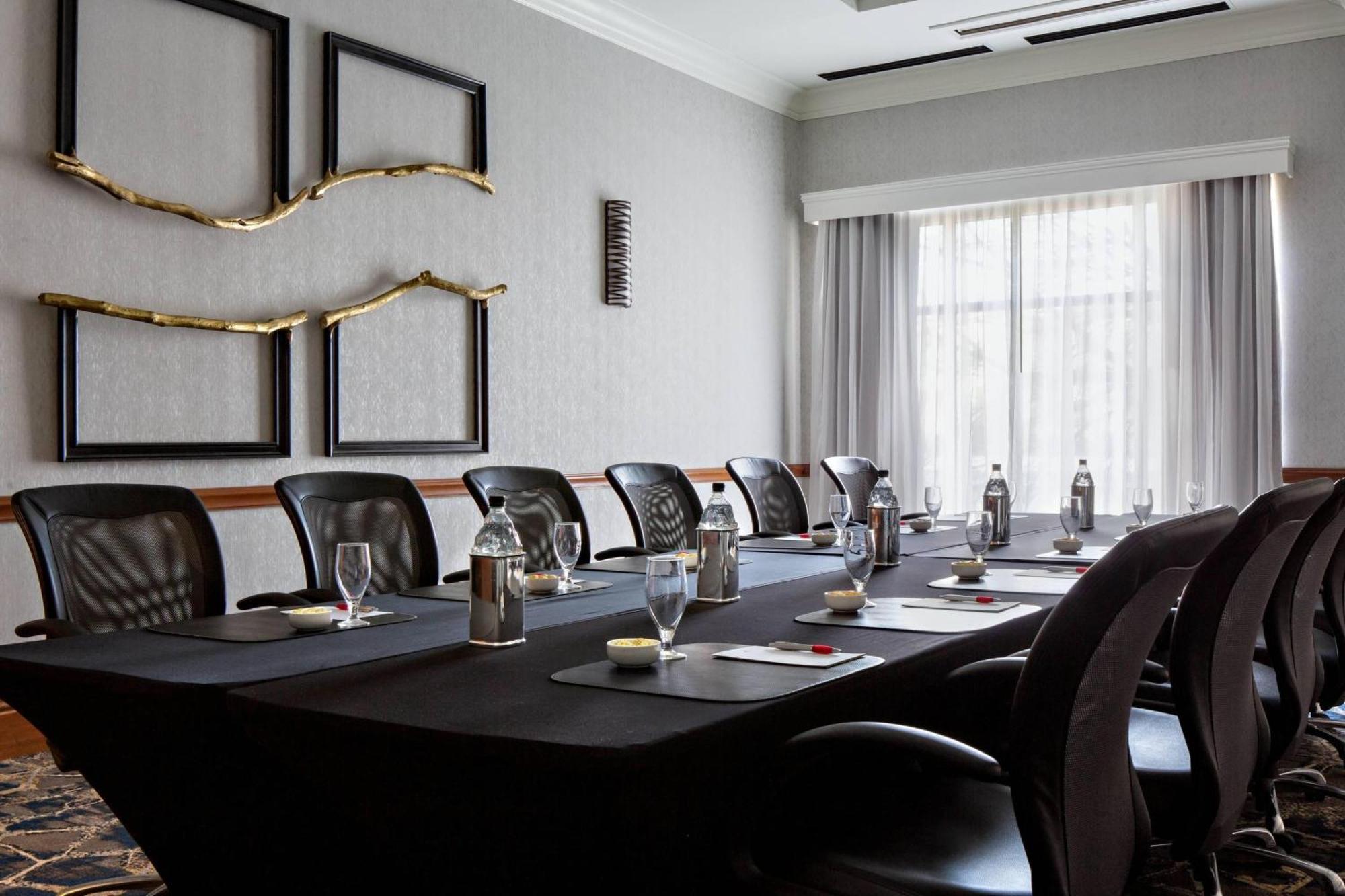 Marriott Dallas Las Colinas Ирвинг Экстерьер фото