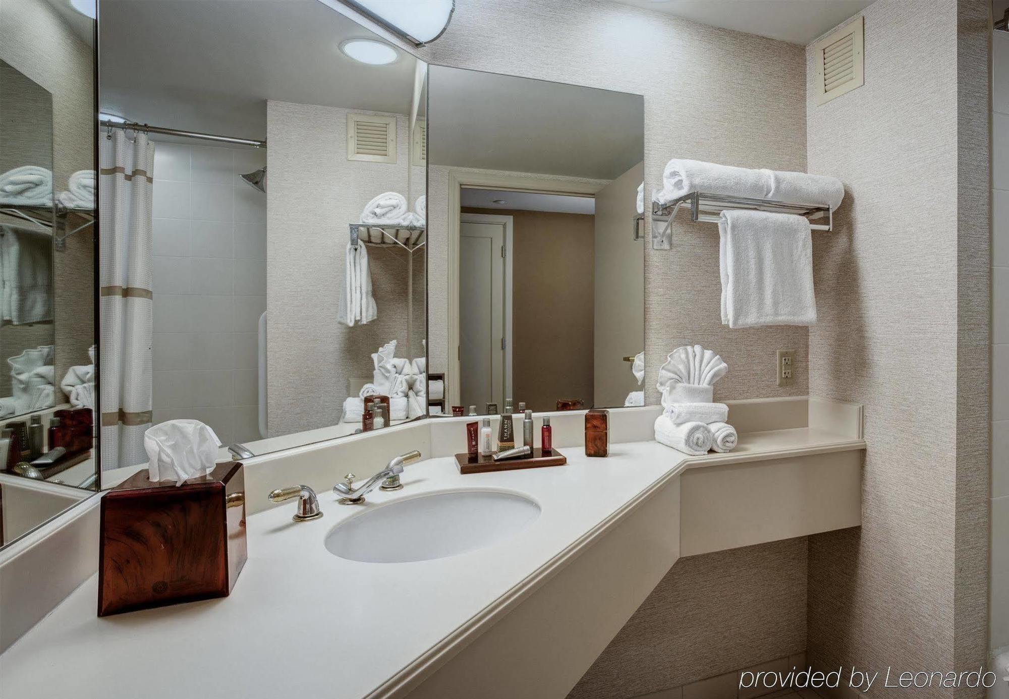 Marriott Dallas Las Colinas Ирвинг Экстерьер фото